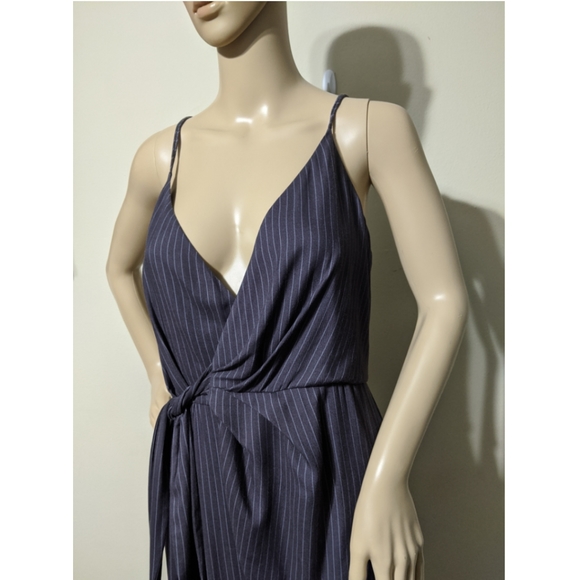 StyleStalker Odysseus Wrap Midi Pinstripe Dress Sm - Picture 4 of 9